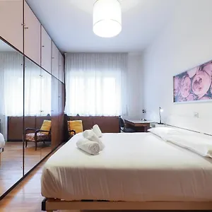 Primopiano - Tolmezzo Apartment Milan